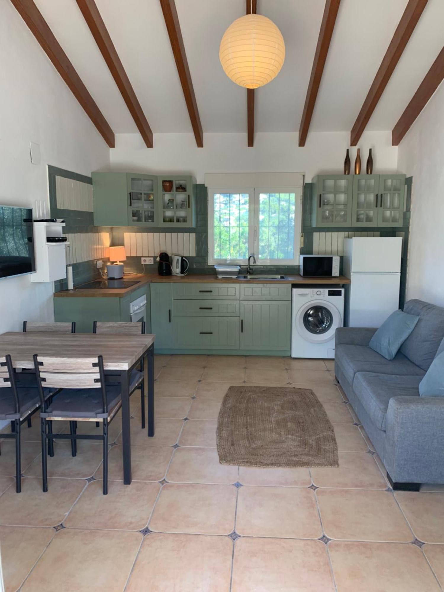 Casita In With Garden And Pool - Dog Friendly! *